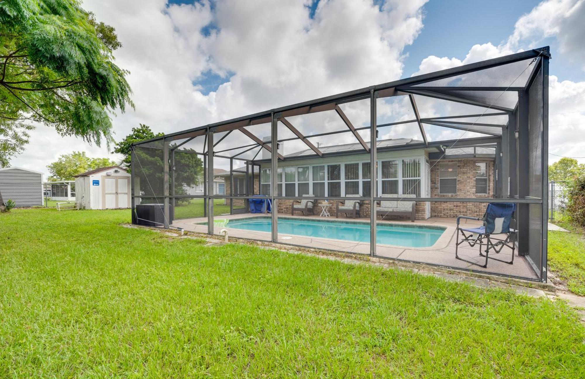 Вілла Spring Hill Retreat With Heated Pool And 4-In-1 Grill Екстер'єр фото