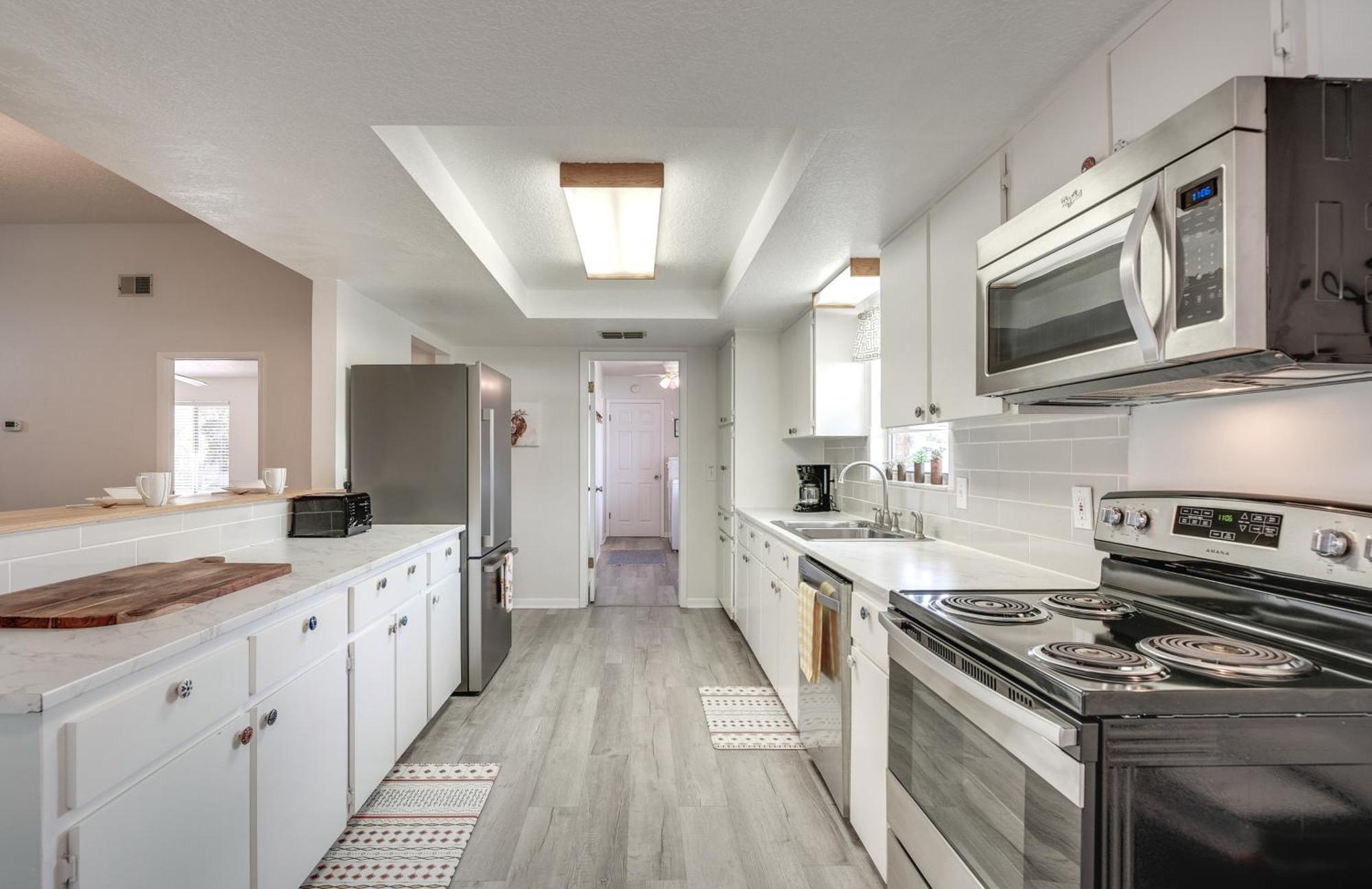 Вілла Spring Hill Retreat With Heated Pool And 4-In-1 Grill Екстер'єр фото